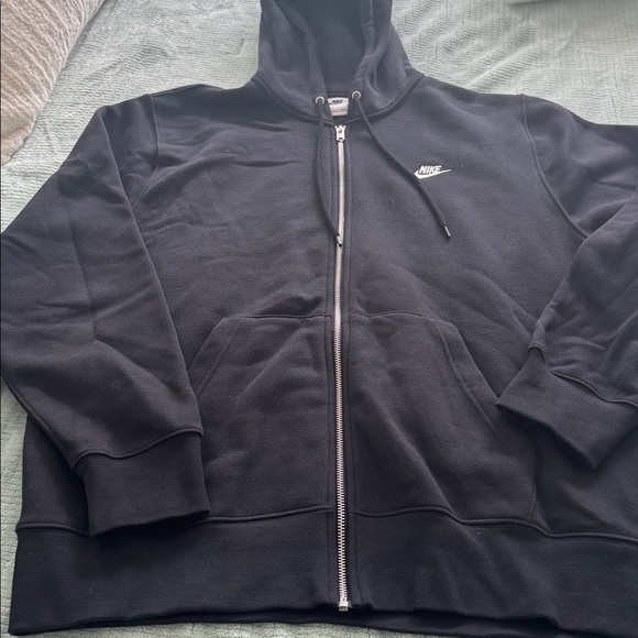 Nike Black Hoodie and Jogger Set, Large - Picture 4 of 4